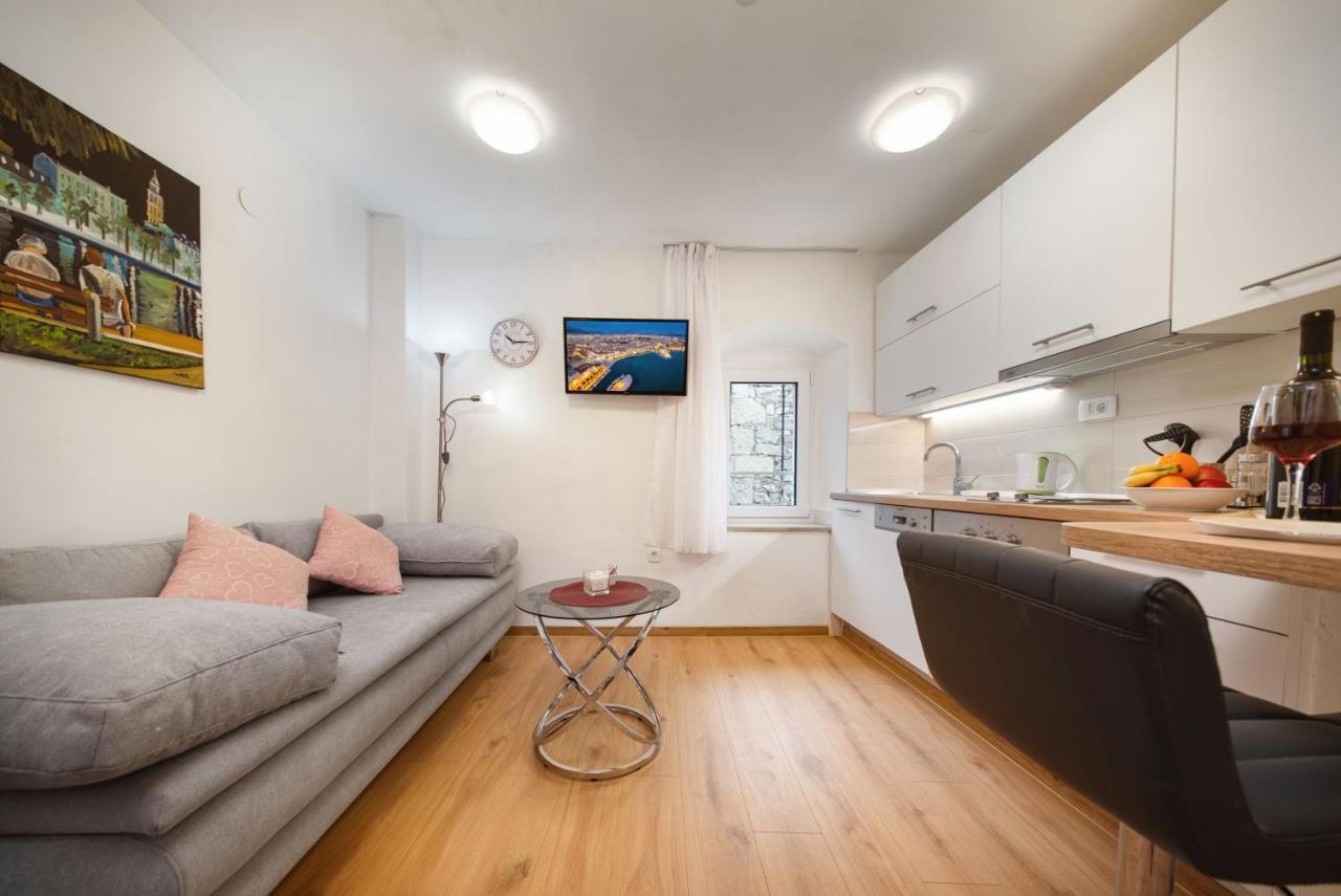 3M Golden Gate Apartment Split Luaran gambar